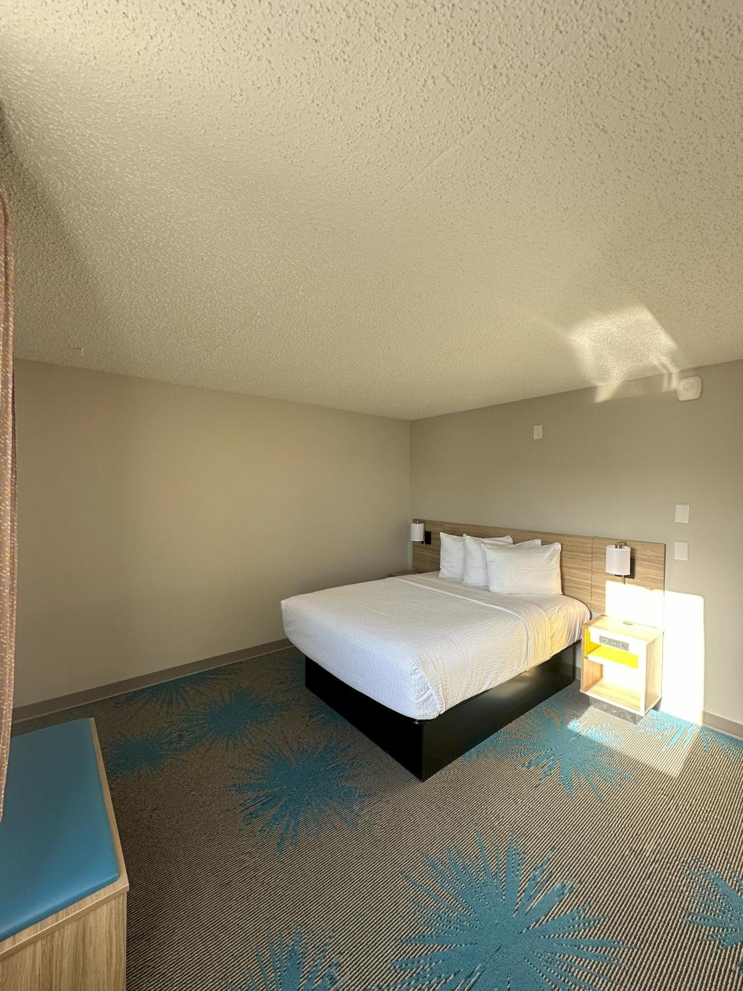 Days Inn By Wyndham Mandan Bismarck Area Eksteriør bilde
